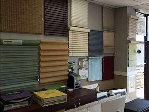 Hunter Douglas Dealer Image